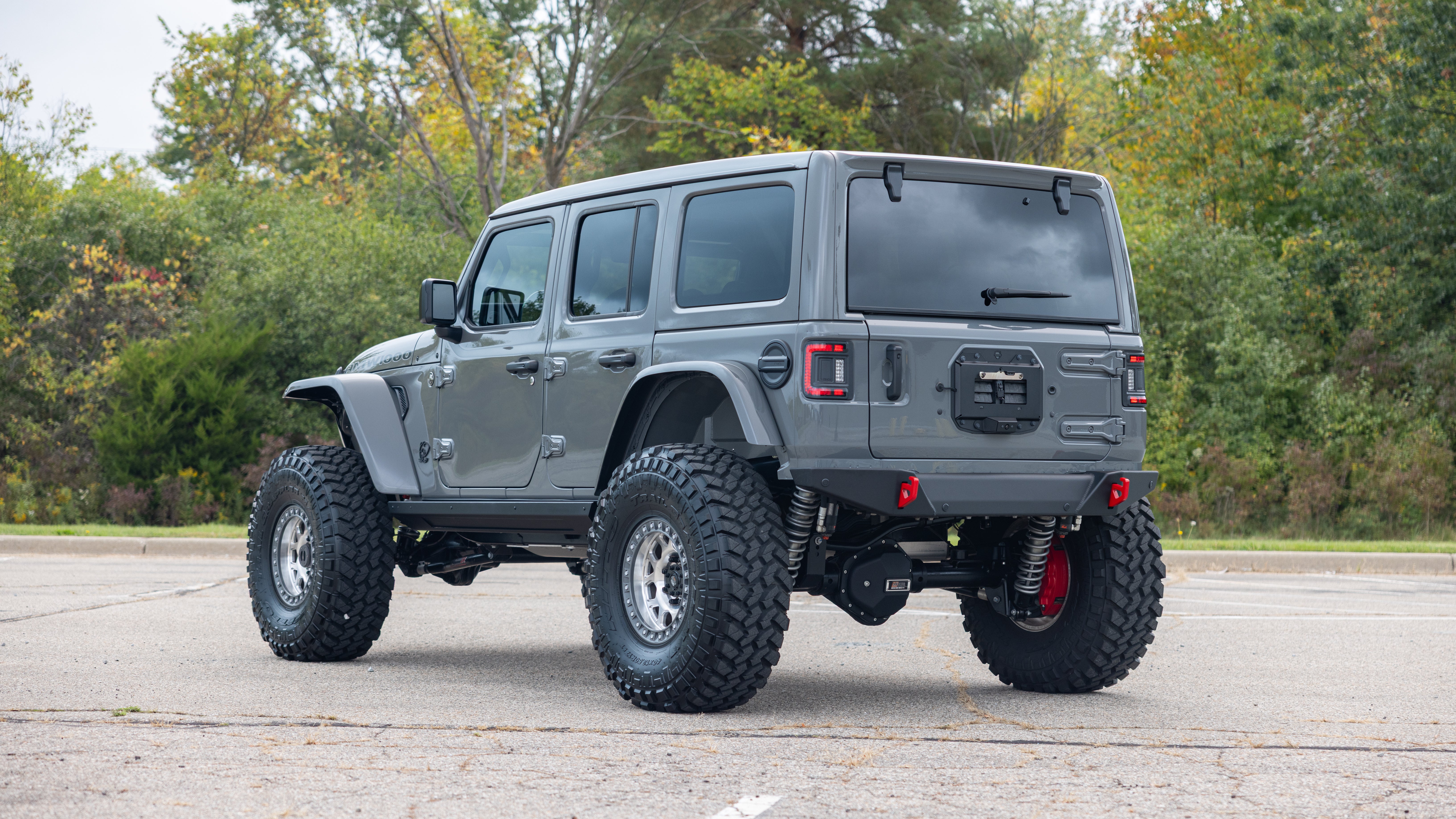 2023 AMW 1000 | HELLEPHANT Wrangler