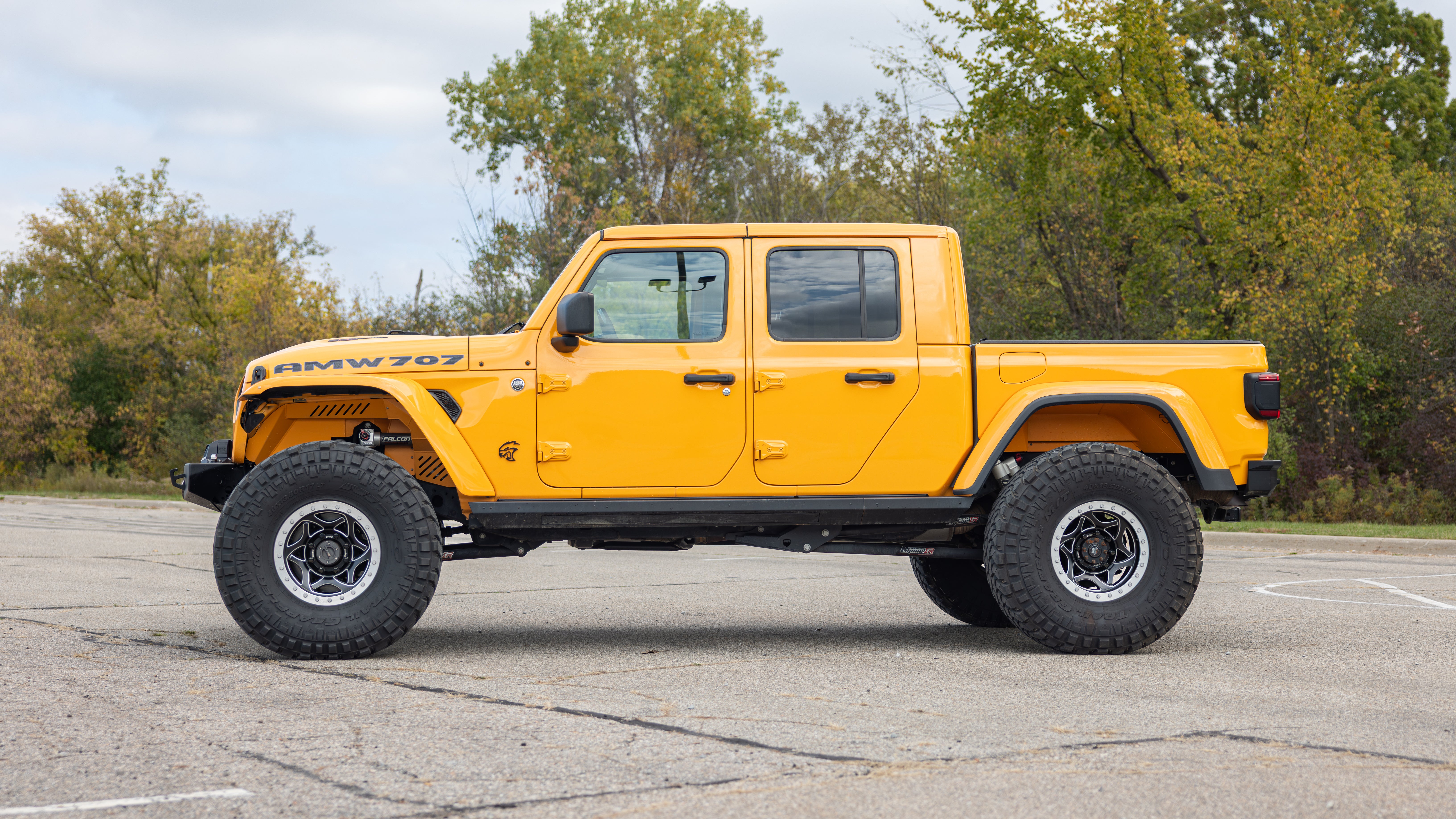 2021 AMW 707 | HELLCAT Gladiator