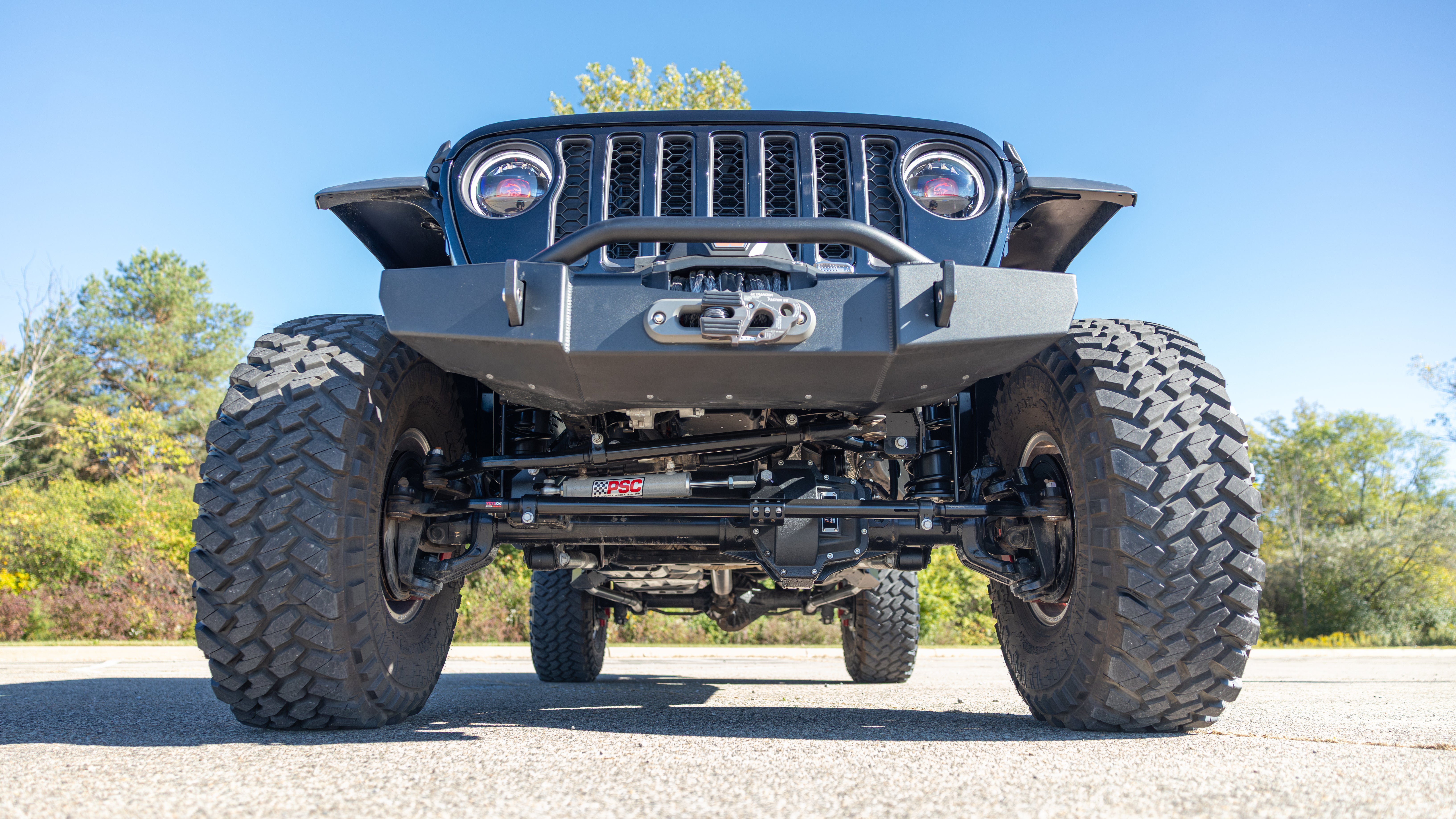 2023 AMW 707 | HELLCAT Gladiator