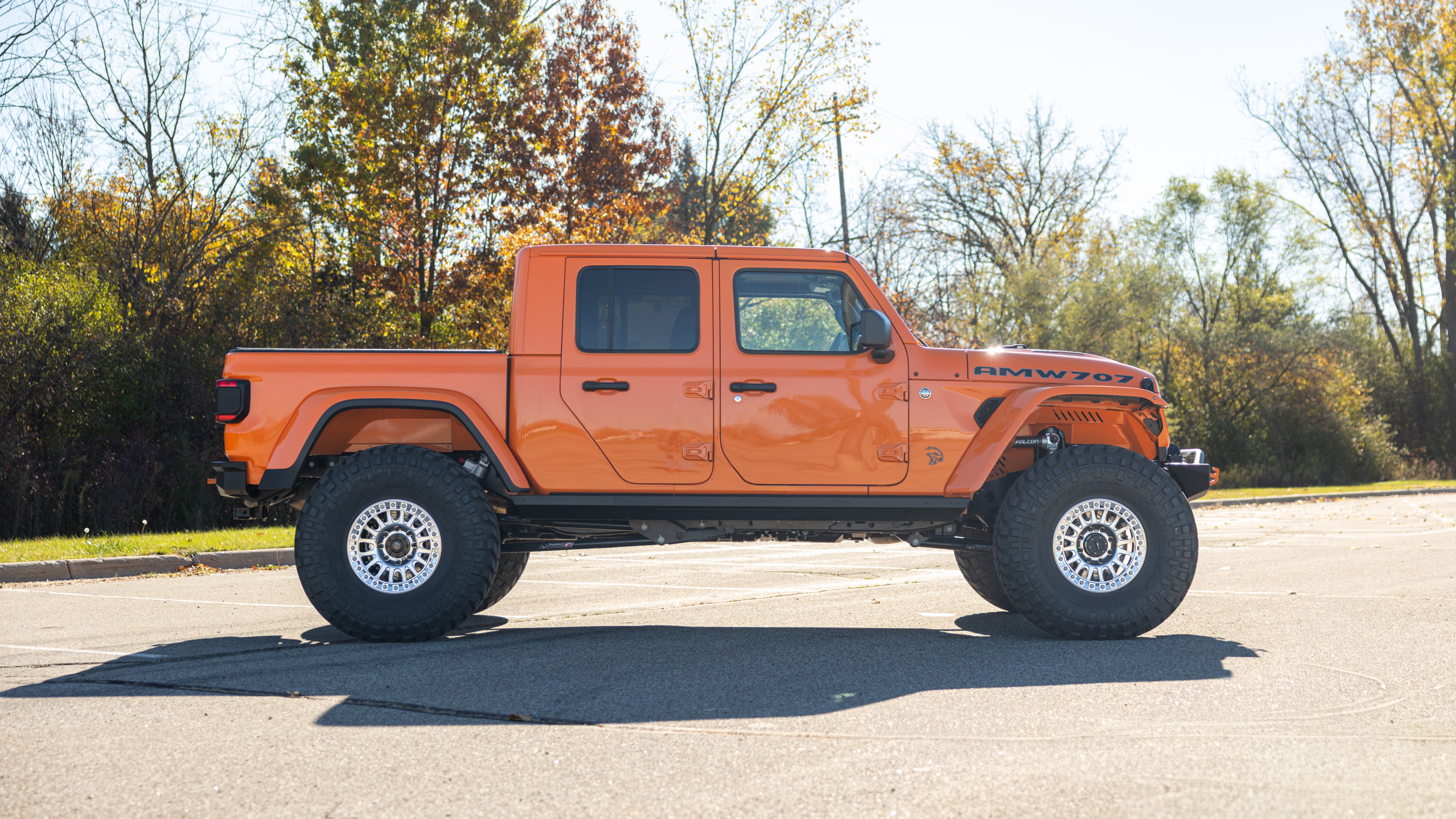 2025 AMW 707 | HELLCAT Gladiator