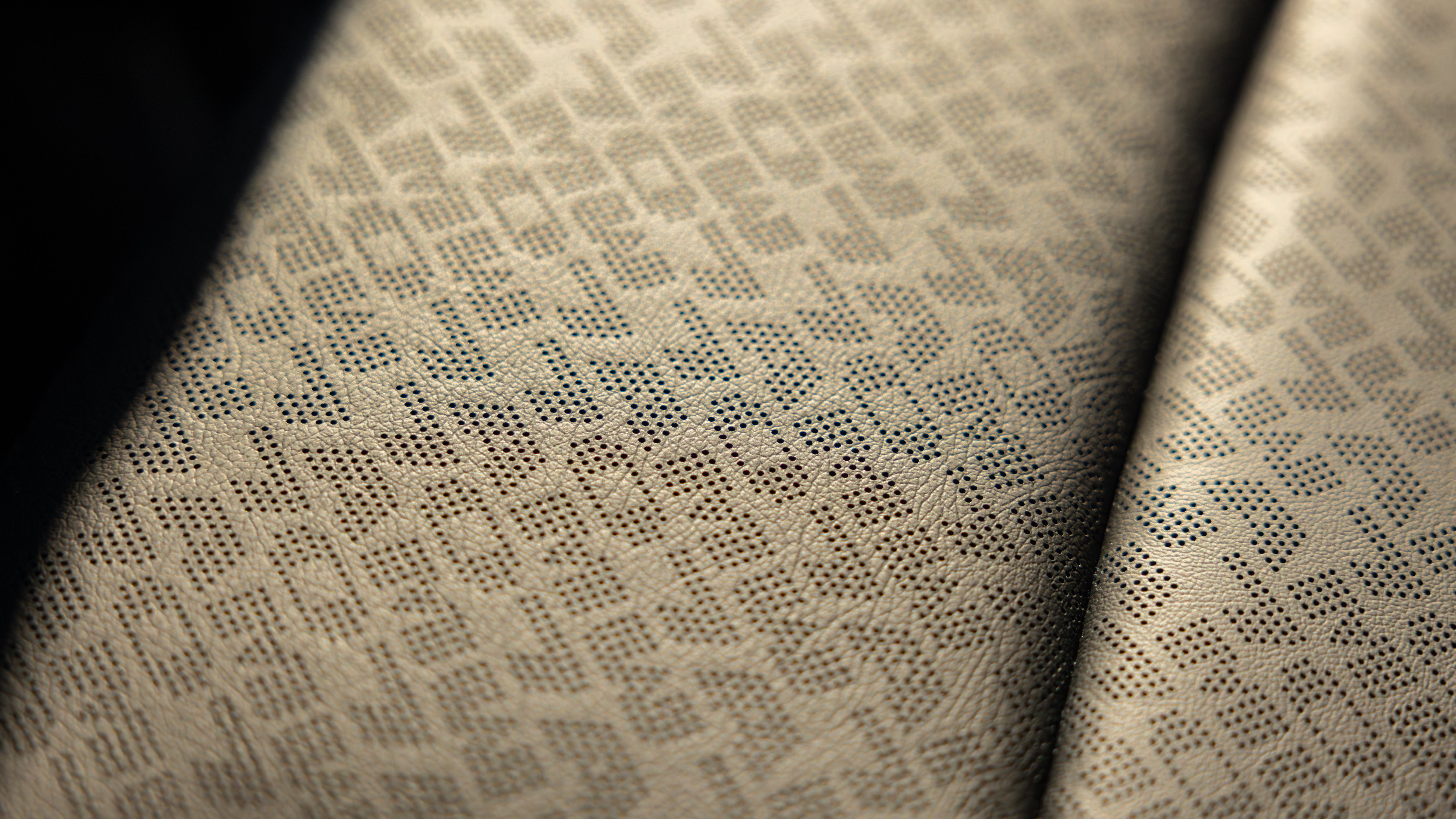 2025 AMW 707 | HELLCAT Gladiator