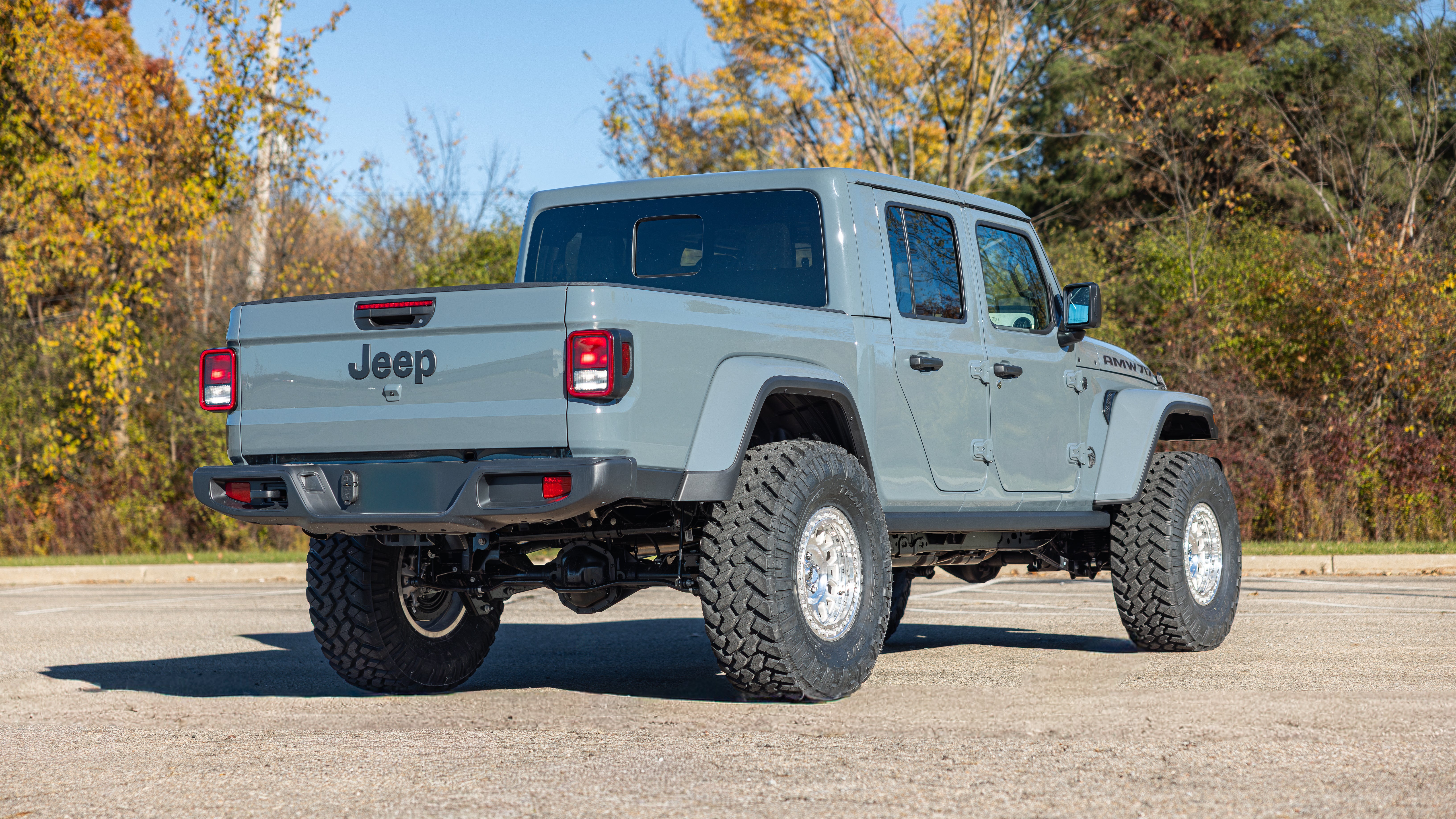 2025 AMW 717 | Adventure Series