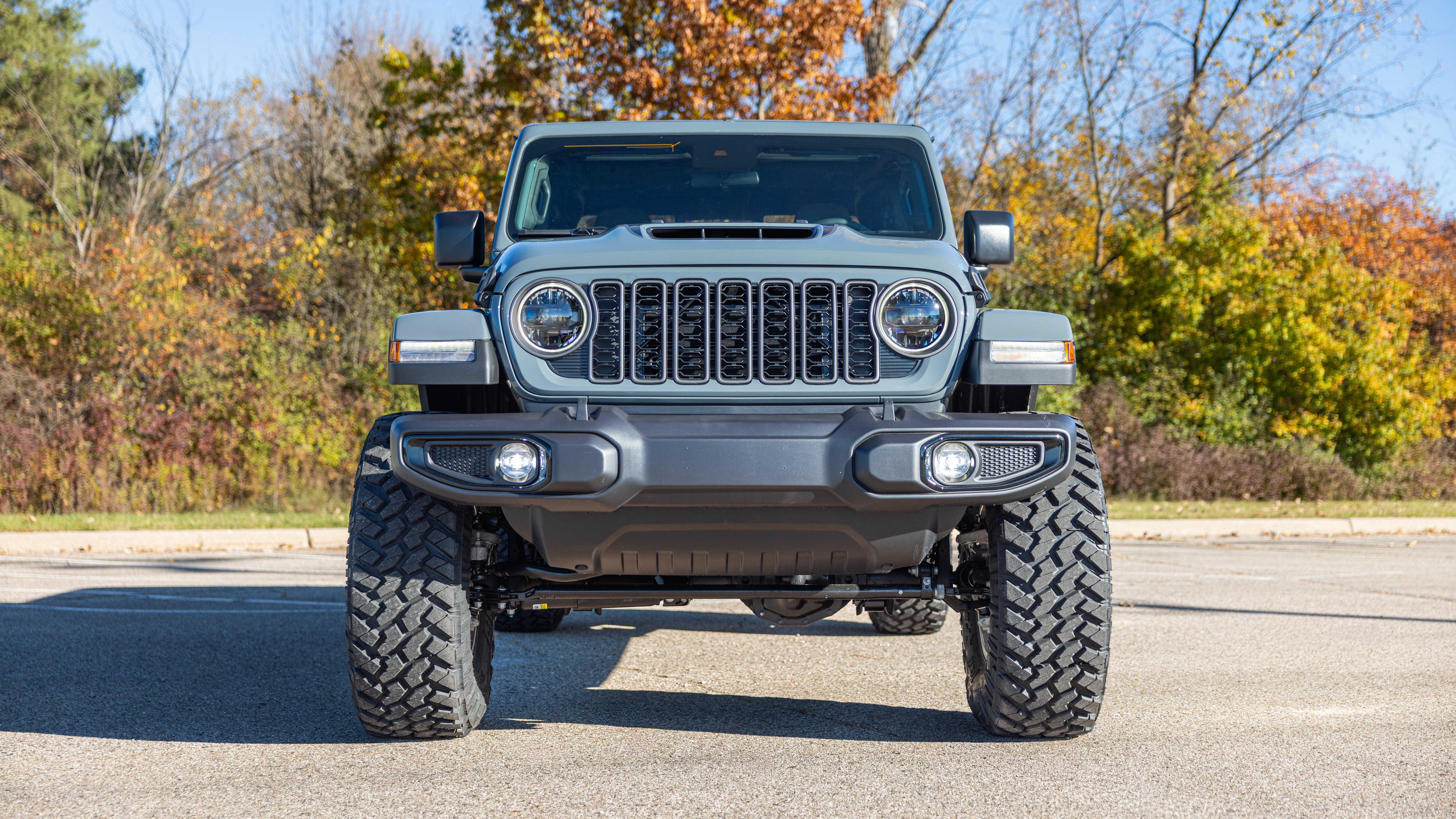 2025 AMW 717 | Adventure Series