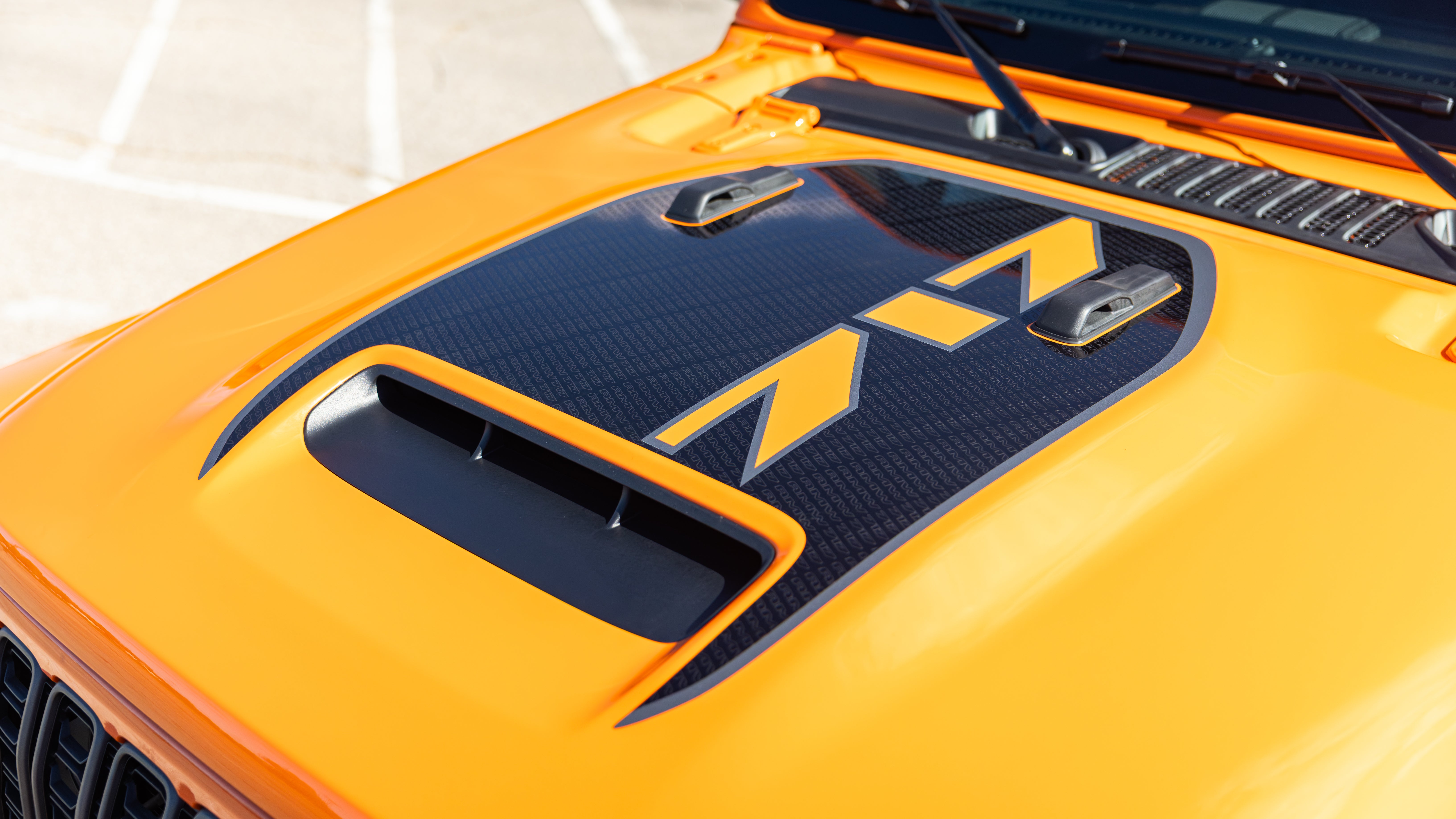 2025 AMW 717 | Adventure Series