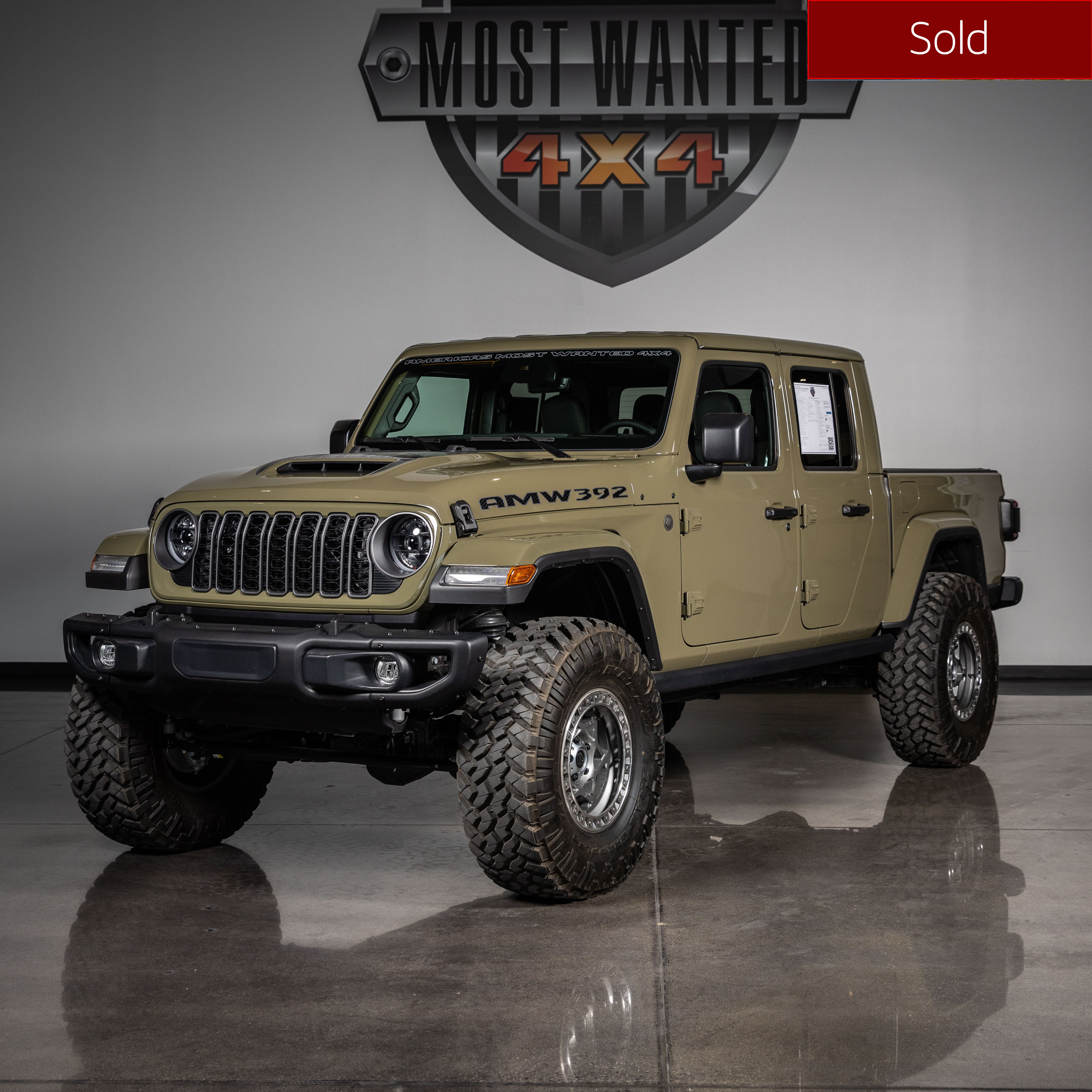 AMW 392 | HEMI Gladiator