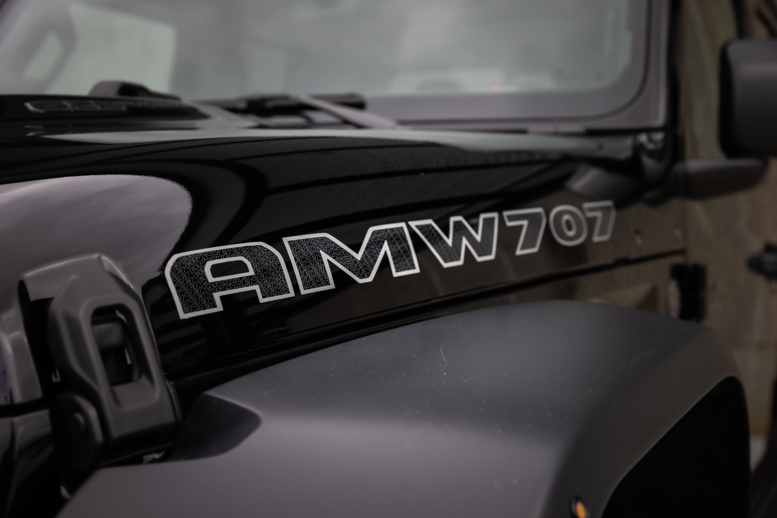 AMW 707 | HELLCAT Gladiator