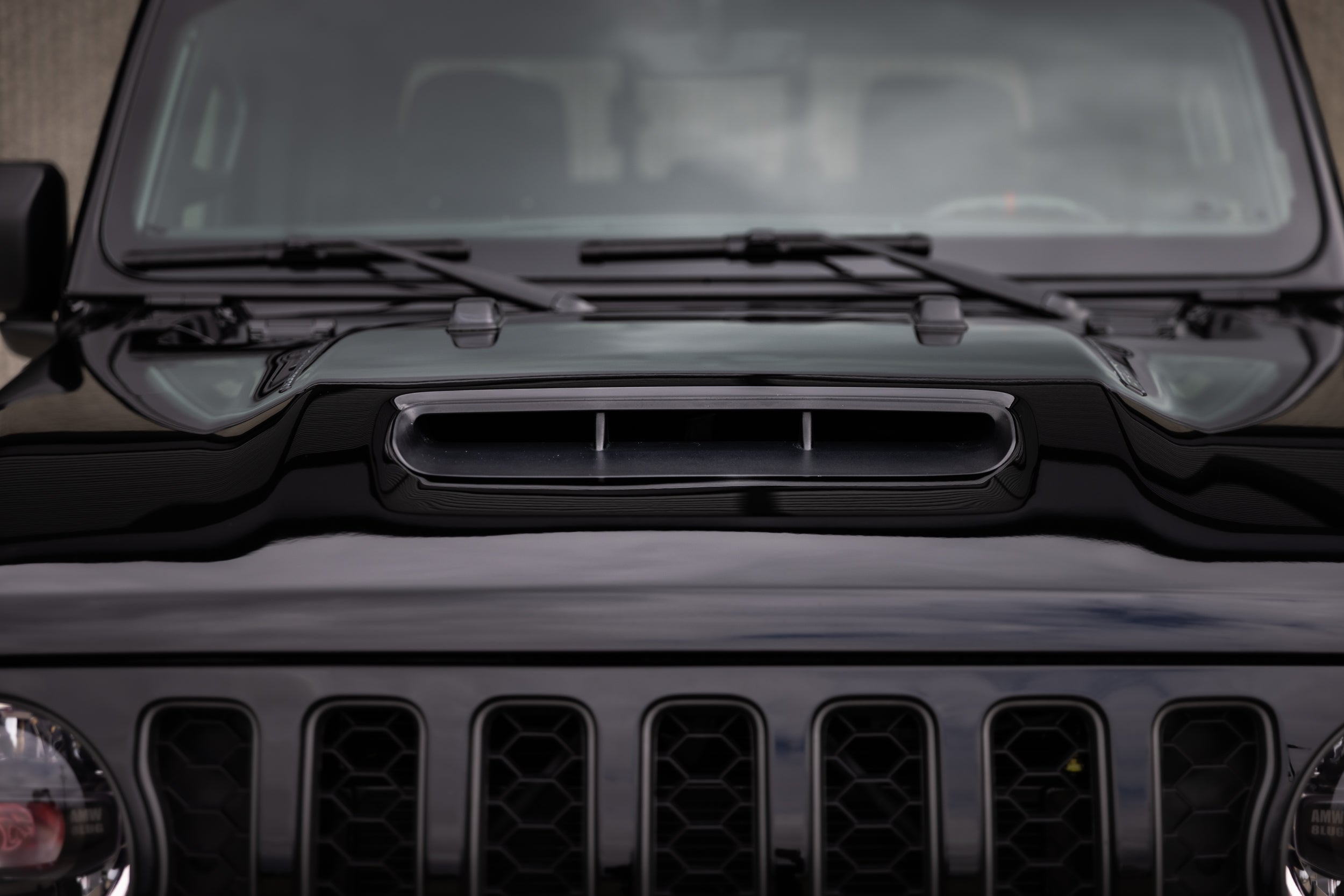 AMW 707 | HELLCAT Gladiator